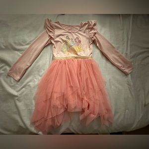 Disney princess dress. No damage or stain